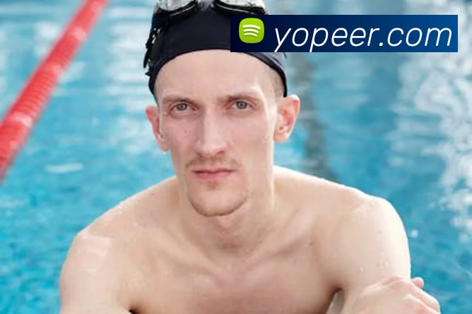 辽宁男篮季中调整主帅轮换锋线阵容后战绩与季后赛前景解读